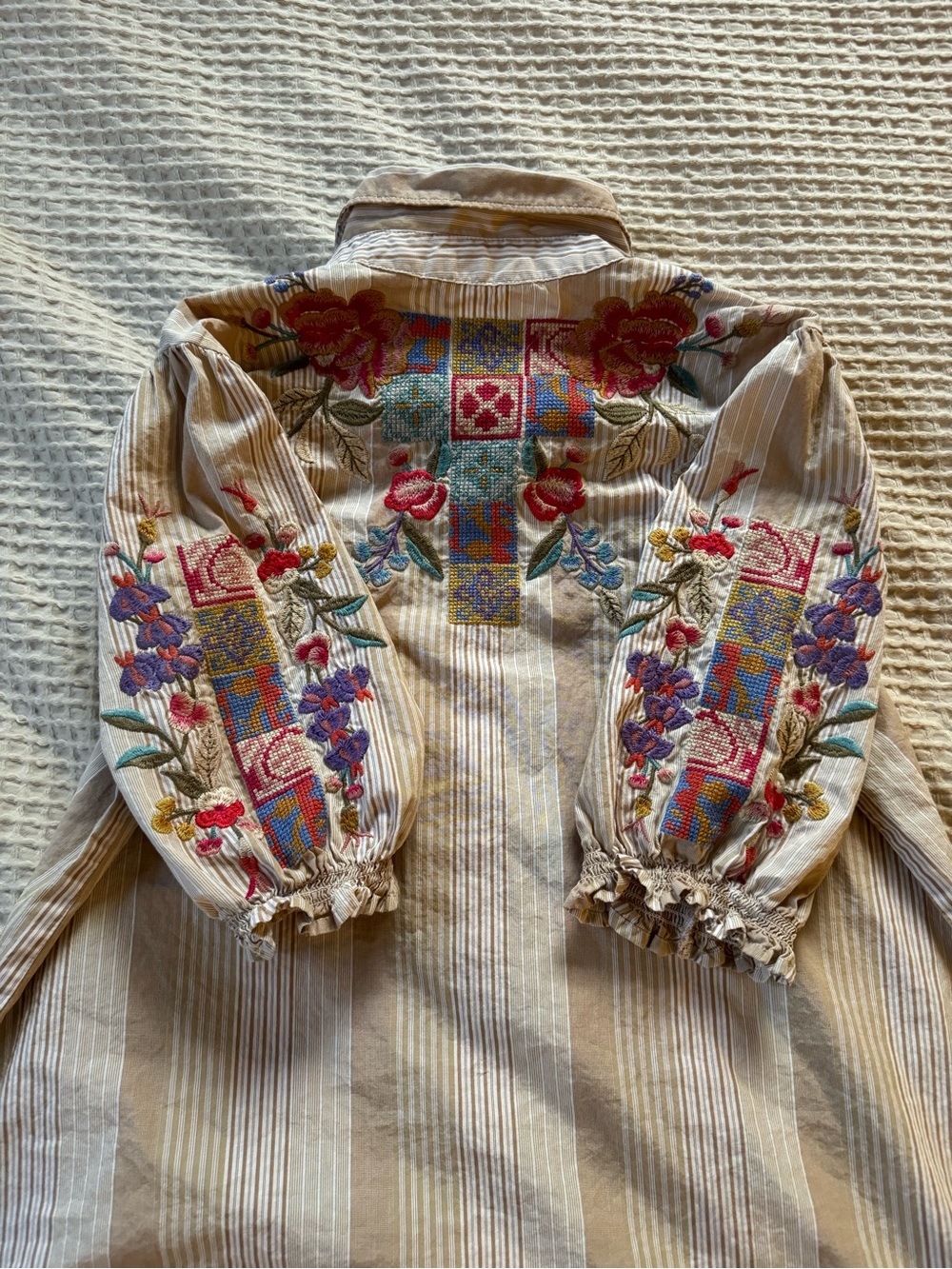 Johnny Was Petunia Smocked Lisbon Shirt - Picture 8 of 11
